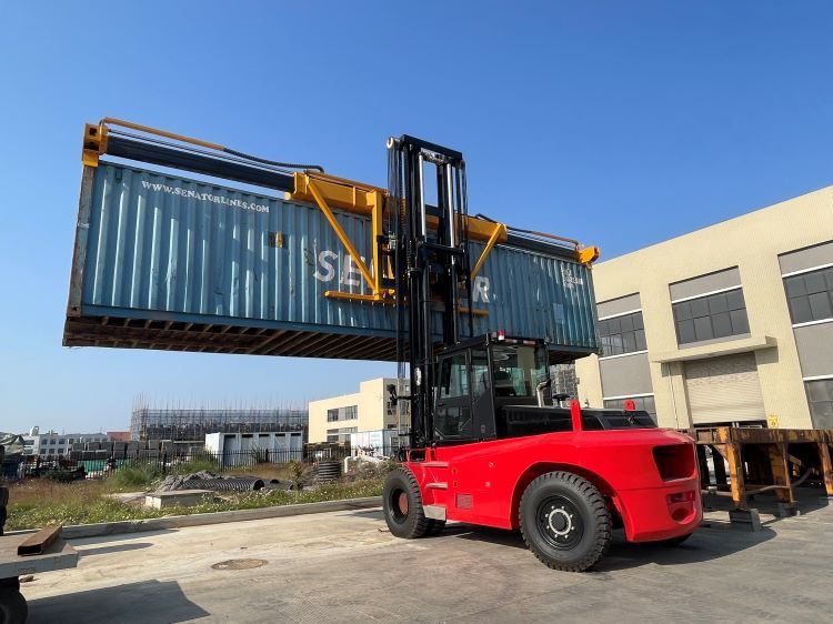 forklift+container clamp 4