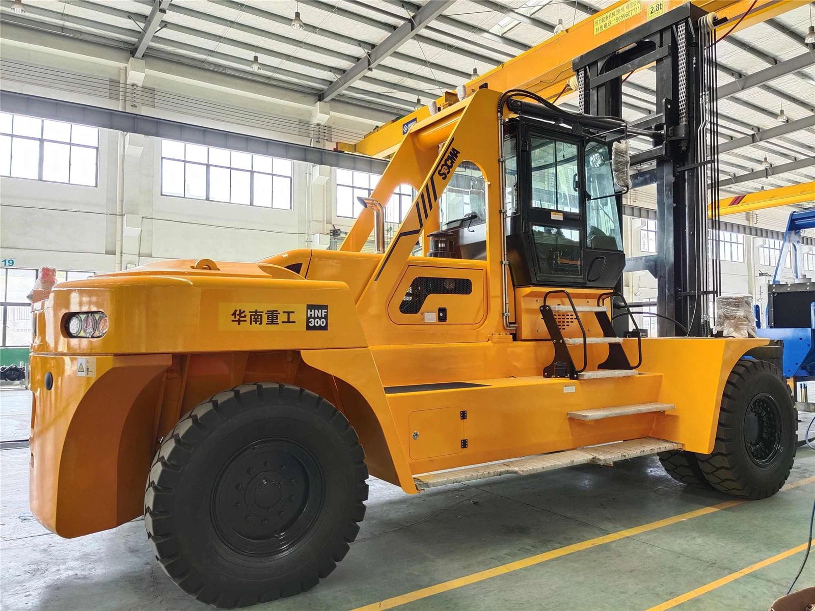 30ton forklift 2 30ton forklift 2