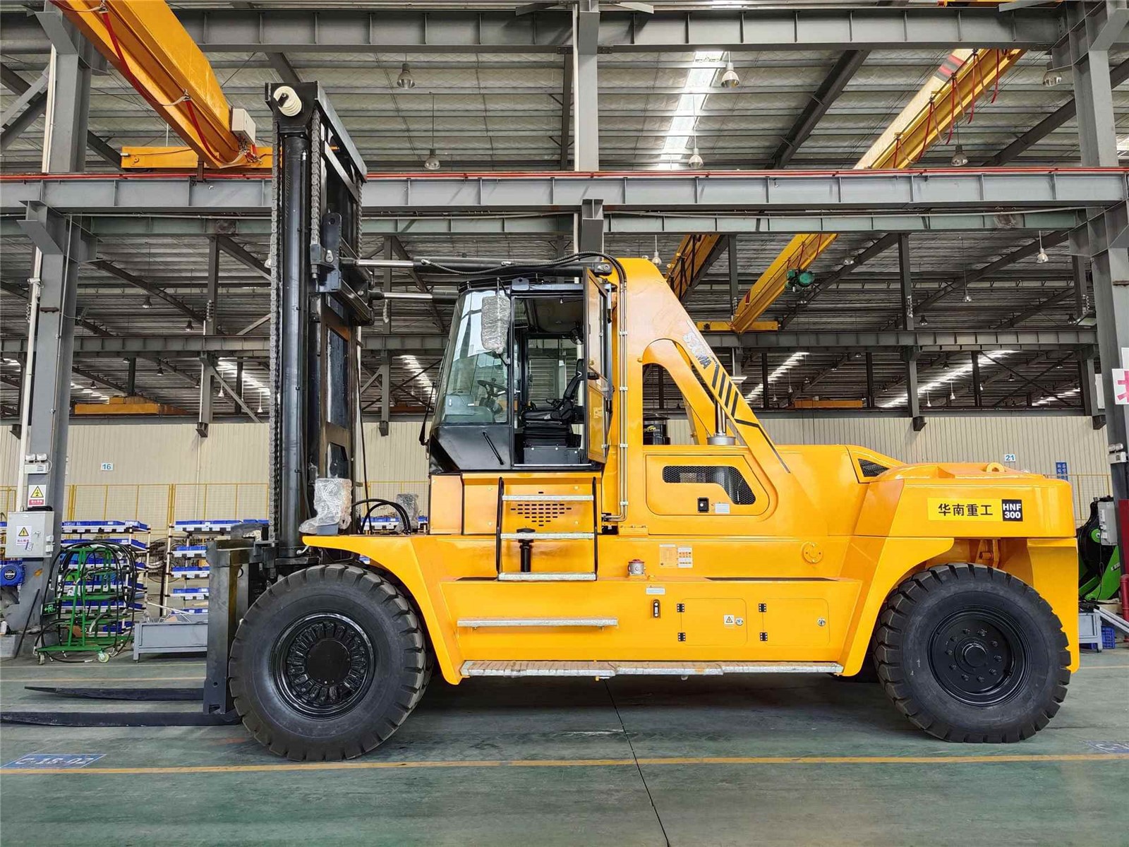 30ton forklift 3 30ton forklift 3