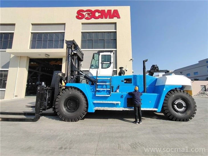 SOCMA Heavy Duty Forklift 50 Ton 50t For Port Steel Industry