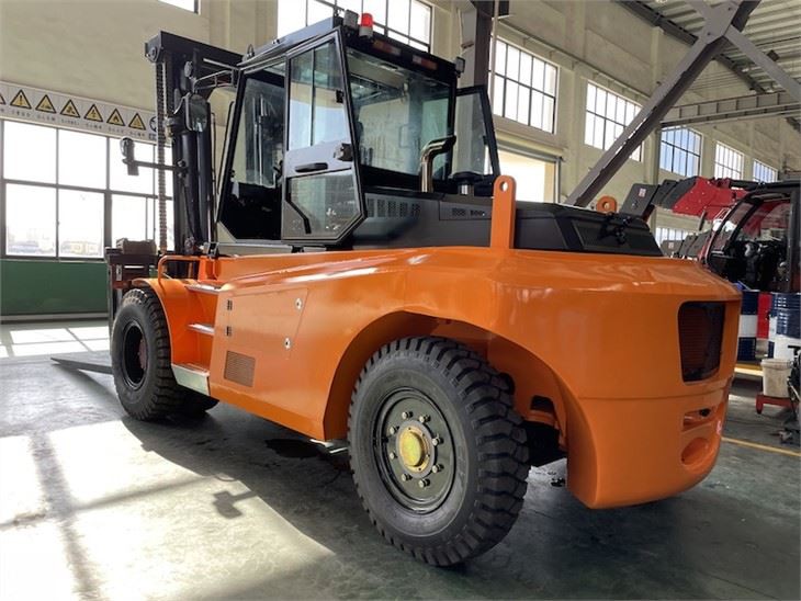 16 TONN Forklift Kontra Koulè Orange